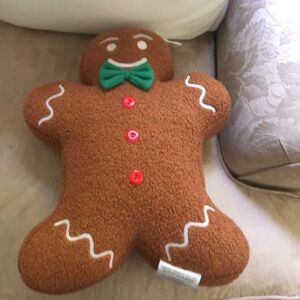NWT!!! Gingerbread man decorative pillow